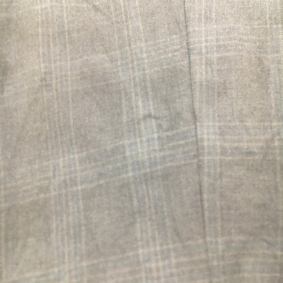 Liz Claiborne 2 piece suit - Picture 3 of 9